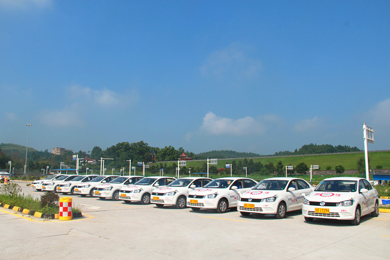 教練團隊-岳池駕校哪家好，岳池小車培訓，廣安駕校培訓，岳池萬通駕校，廣安小車培訓，廣安駕校哪家好就選岳池萬通汽車駕駛學校有限公司